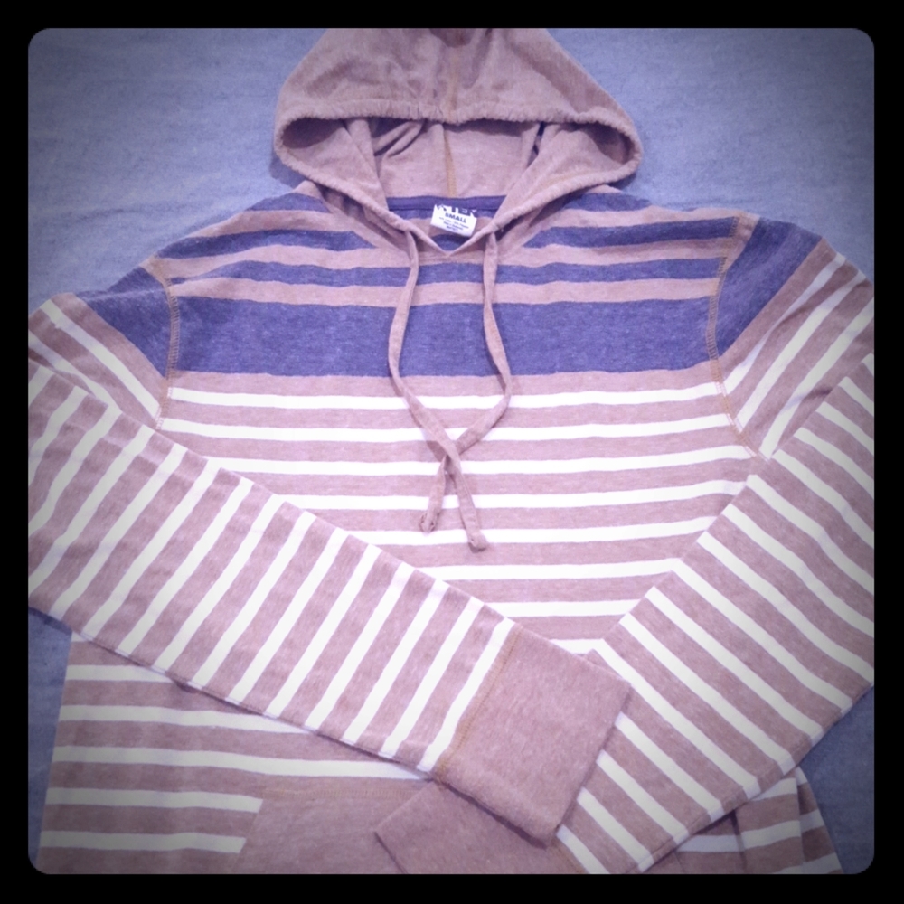Mens long sleeve shirt w/hoodie